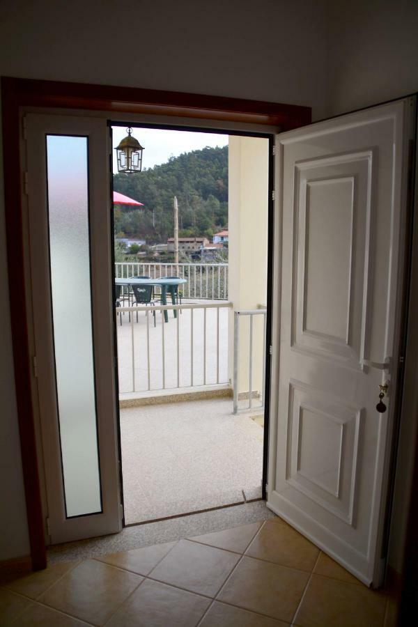 Maison d'hôtes Casa Rebelo à Cossourado  Extérieur photo